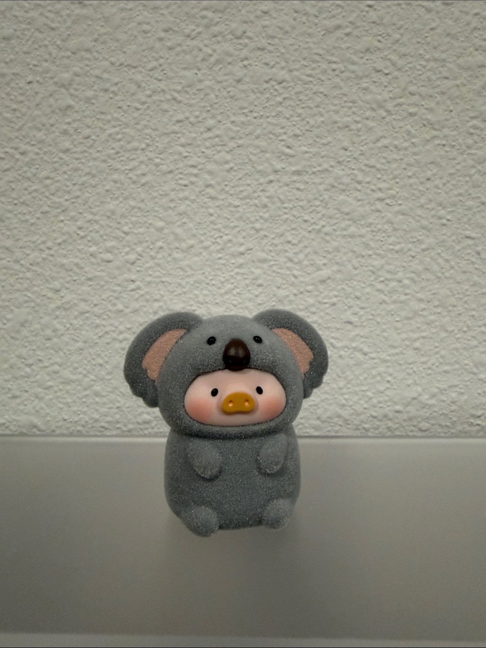 Lulú pig animal party! Flocked koala